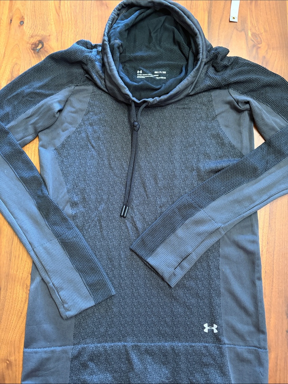 Under Armour Charcoal Black Textured Work out top